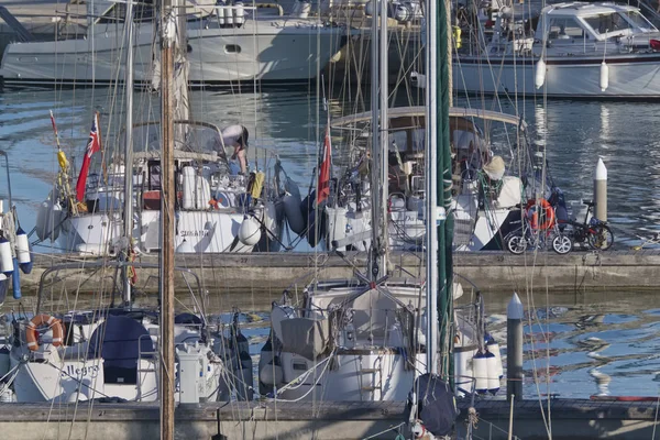 Włochy Sycylia Morze Śródziemne Marina Ragusa Maja 2019 Luksusowe Jachty — Zdjęcie stockowe