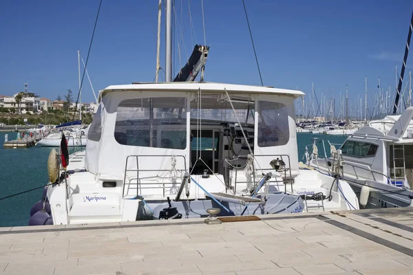 Italia Sicilia Mar Mediterráneo Marina Ragusa Abril 2019 Yates Lujo —  Fotos de Stock