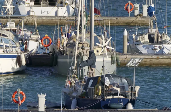 Itálie Sicílie Středozemní Moře Marina Ragusa Květen 2019 Plachetnice Přístavu — Stock fotografie