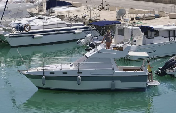 Italien Sizilien Mittelmeer Marina Ragusa Provinz Ragusa Juni 2019 Menschen — Stockfoto