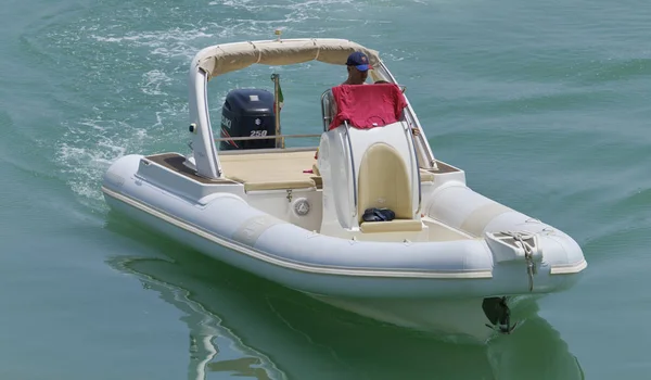 Italien Sizilien Mittelmeer Marina Ragusa Provinz Ragusa Juni 2019 Menschen — Stockfoto