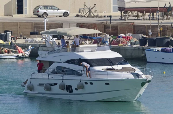 Italien Sizilien Mittelmeer Marina Ragusa Provinz Ragusa August 2019 Menschen — Stockfoto