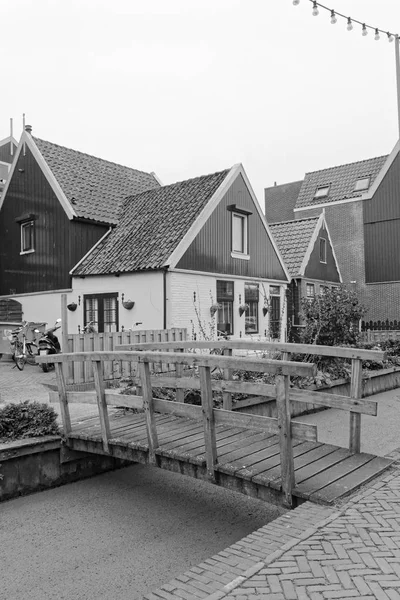 Holland Vollendam Amsterdam Klassische Holländische Alte Privathäuser Einem Wasserkanal — Stockfoto