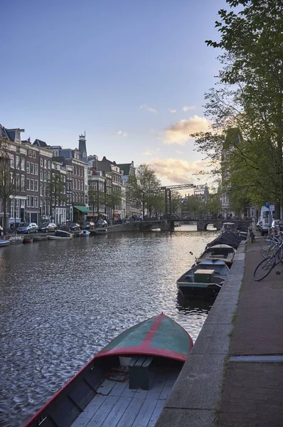 Holland Amsterdam Oktober 2011 Uitzicht Een Van Vele Water Kanalen — Stockfoto