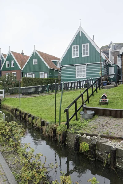Holland Vollendam Amsterdam Klassieke Nederlandse Oude Privé Huizen Met Tuin — Stockfoto