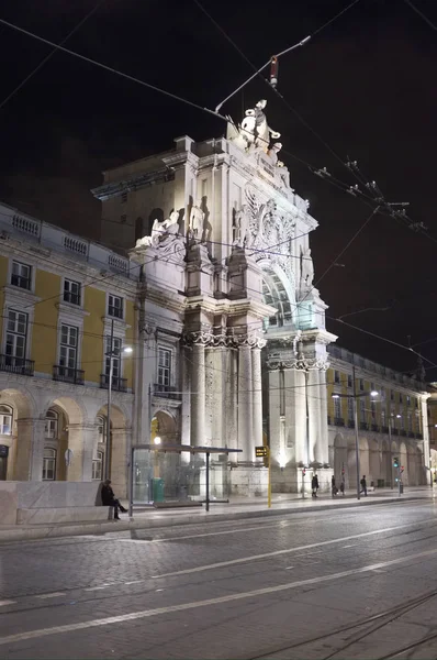 Portugáliában Lisszaboni Baixa Területén Market Square Nézd Triumph Arch Éjjel — Stock Fotó