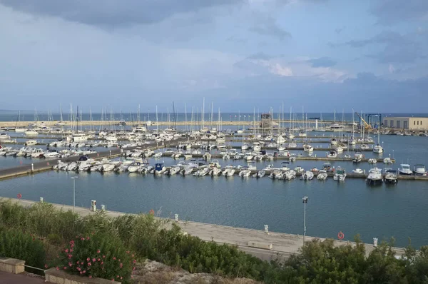 Itálie Sicílie Středozemní Moře Marina Ragusa Provincie Ragusa Motorové Čluny — Stock fotografie