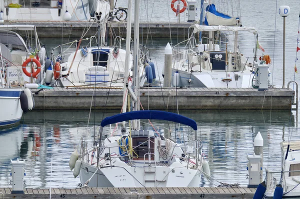 Italien Sicilien Medelhavet Marina Ragusa Provinsen Ragusa Septembere 2019 Segelbåtar — Stockfoto
