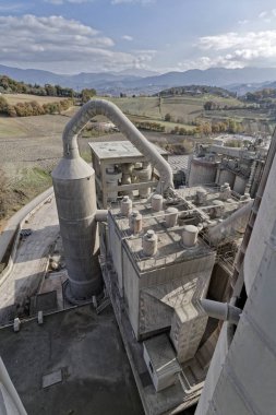 İtalya, Spoleto, çimento fabrikası