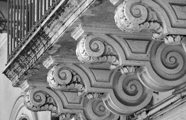 Ιταλία Σικελία Scicli Επαρχία Ραγκούσα Μπαλκόνι Μπαρόκ Παλάτι 18Th Αιώνας — Φωτογραφία Αρχείου