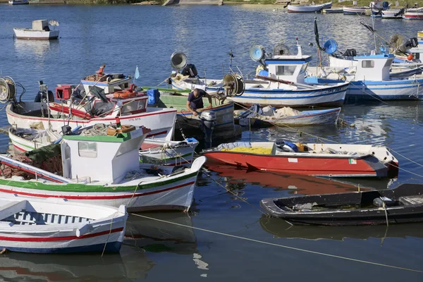 Italien Sizilien Scoglitti Provinz Ragusa September 2019 Fischer Und Sizilianische — Stockfoto