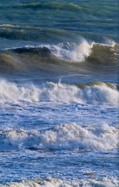 İtalya, Sicilya Kanalı, kışın sert Akdeniz