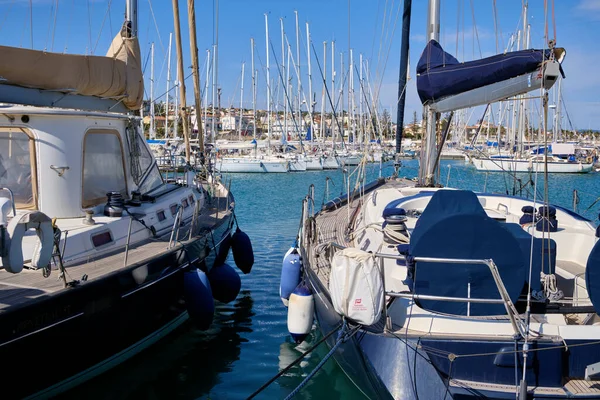 Italien Sicilien Medelhavet Marina Ragusa Ragusaprovinsen Juni 2020 Lyxjakter Hamnen — Stockfoto