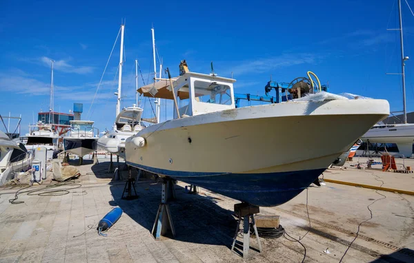Italien Sicilien Medelhavet Marina Ragusa Ragusaprovinsen Juni 2020 Motorbåtar Och — Stockfoto