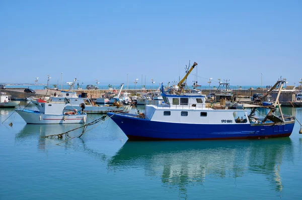 Italië Middellandse Zee Sicilië Scoglitti Provincie Ragusa Houten Vissersboten Haven — Stockfoto