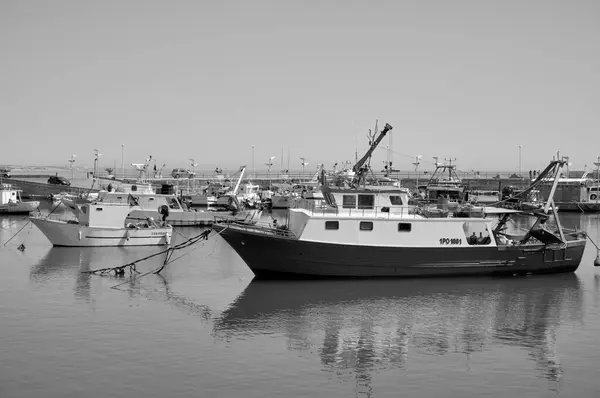 Italien Mittelmeer Sizilien Scoglitti Provinz Ragusa Holzfischerboote Hafen — Stockfoto