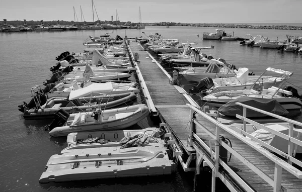 Italien Sizilien Mittelmeer Scoglitti Provinz Ragusa Juni 2020 Motorboote Und — Stockfoto