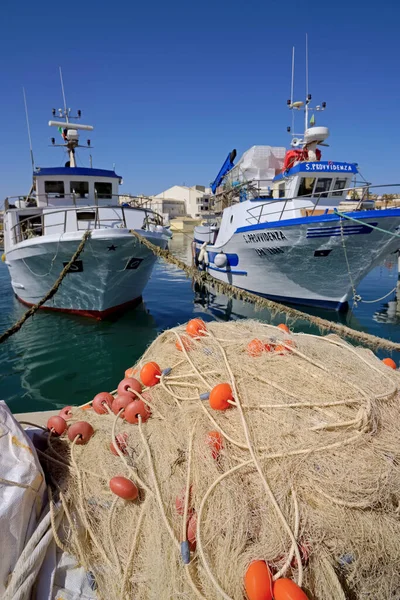 Itália Sicília Scoglitti Província Ragusa Redes Barcos Pesca Madeira Sicilianos — Fotografia de Stock