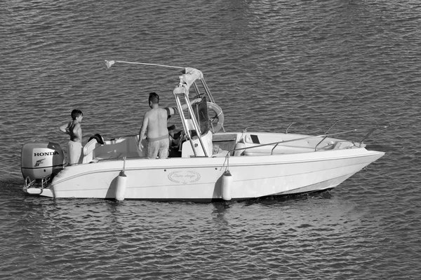 Italie Sicile Méditerranée Marina Ragusa Province Raguse Juin 2020 Personnes — Photo