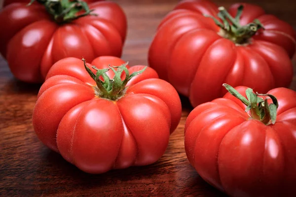 Italian Tomatoes Wooden Table — Stock Photo, Image
