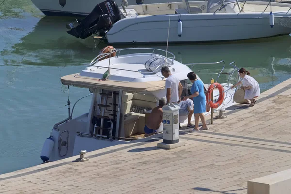 Italie Sicile Méditerranée Marina Ragusa Province Raguse Juillet 2020 Personnes — Photo