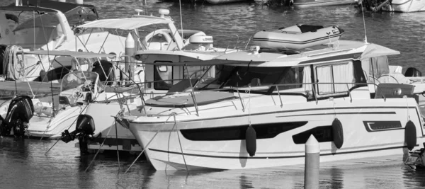 Italien Sizilien Mittelmeer Marina Ragusa Provinz Ragusa August 2020 Motorboote — Stockfoto