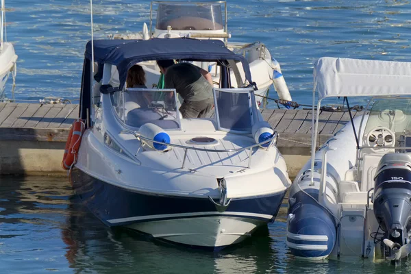 Italien Sizilien Mittelmeer Marina Ragusa Provinz Ragusa August 2020 Menschen — Stockfoto