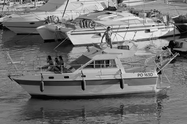 Italien Sizilien Mittelmeer Marina Ragusa Provinz Ragusa August 2020 Menschen — Stockfoto