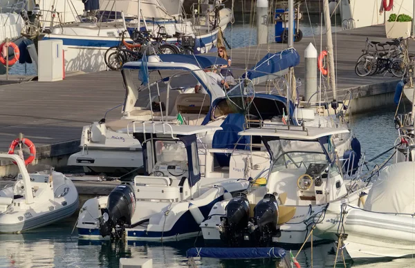 Italie Sicile Méditerranée Marina Ragusa Province Raguse Septembre 2020 Couple — Photo