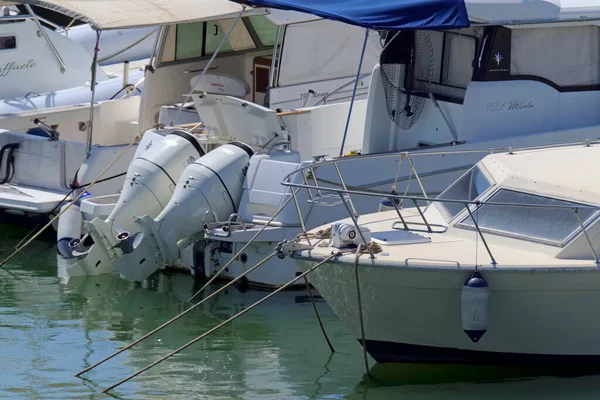 Italien Sicilien Medelhavet Marina Ragusa Ragusaprovinsen September 2020 Lyxjakter Hamnen — Stockfoto