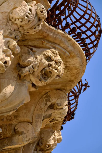 Italy Sicily Scicli Ragusa Province Ornamental Statue Balcony Baroque Beneventano — Stock Photo, Image