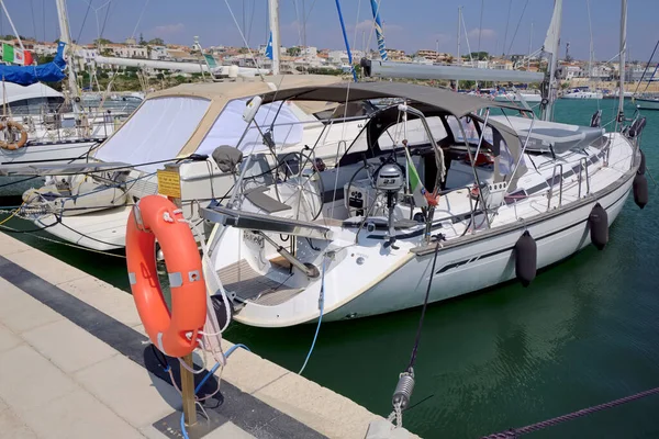 Italien Sizilien Mittelmeer Marina Ragusa Provinz Ragusa September 2020 Luxusyachten — Stockfoto