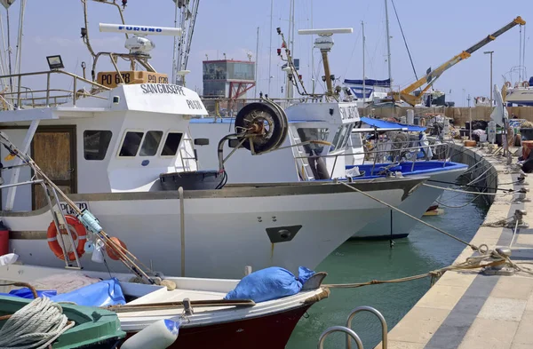 Italia Sicilia Marina Ragusa Provincia Ragusa Septiembre 2020 Barcos Pesqueros — Foto de Stock