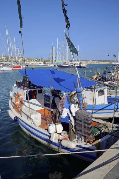 Itália Sicília Marina Ragusa Província Ragusa Barcos Pesca Madeira Sicilianos — Fotografia de Stock