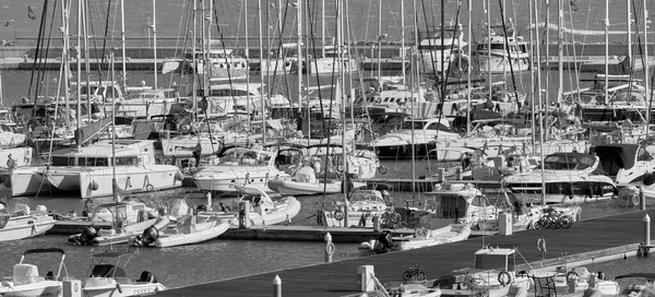 Italien Sicilien Medelhavet Marina Ragusa Ragusaprovinsen Oktober 2020 Motorbåtar Och — Stockfoto