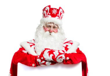Noel Baba beyaz arka plan üzerinde izole. Ded moroz