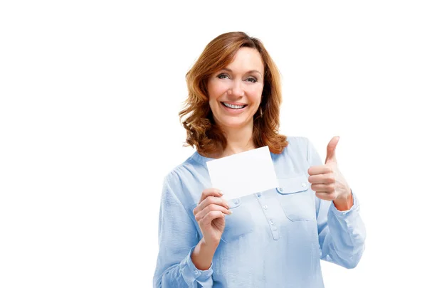 Amical souriant femme d'âge moyen isolé sur fond blanc — Photo