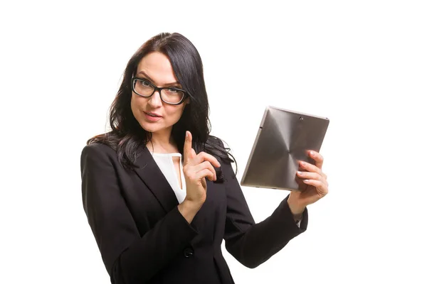 Portrét obchodní ženy v brýlích, držící tabletové počítače — Stock fotografie