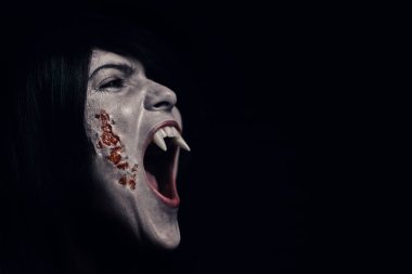 Halloween vampire siyah güzel kadın