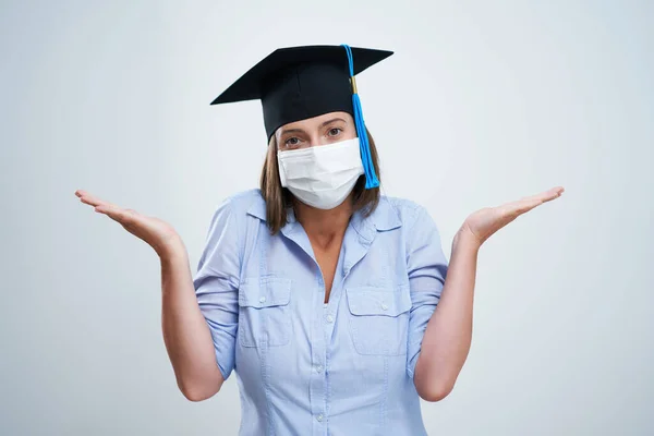 Student wearing protective mask isolated over white background — Stock Photo, Image