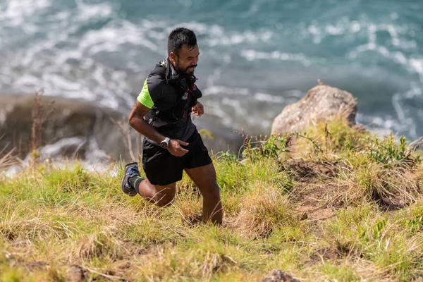 Trail Runner Man Good Running Technique Intensity — Stock Photo, Image