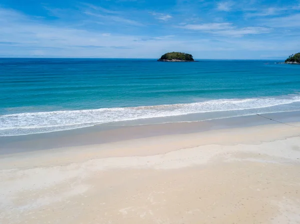 Praia Kata Dia Sem Qualquer Perturbação — Fotografia de Stock