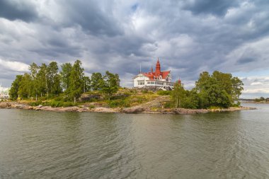 Saaristo beyaz Art Nouveau tarzı villa