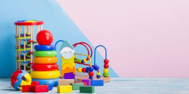 Çocuk oyuncakları arka plan. Metin için alan kopyalama.