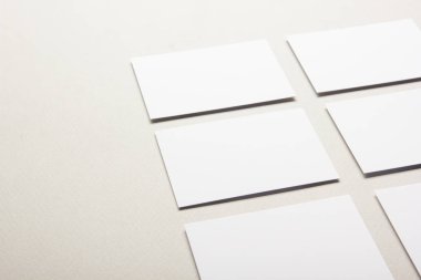 Kartvizitler boş. Renk arkaplan modeli. Düz Yat. metin için boşluk kopyala.