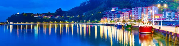 Hafen Mit Booten Und Häusern Ribadesella Fischerdorf Asturien Spanien — Stockfoto