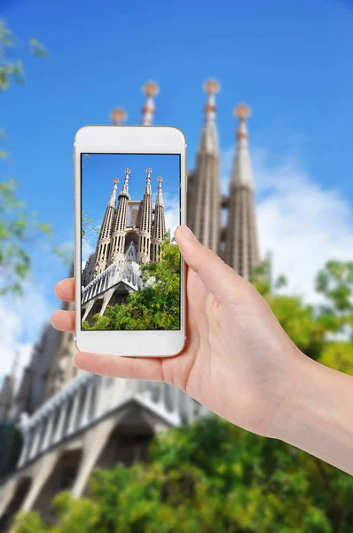 Tirando Foto Sagrada Família Com Telefone Barcelona Espanha Imagens Royalty-Free