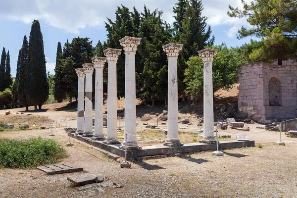 ギリシャのコス島のアスクレピウムの古代の列 — ストック写真