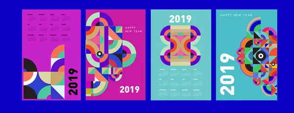 Szablon Projektu Kalendarza 2019 Kolorowych Ilustracji Wielokątne Tło — Wektor stockowy