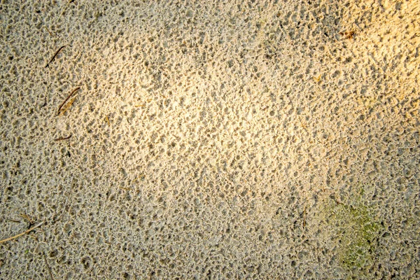 Песок Пляже Дождевыми Лунками — стоковое фото